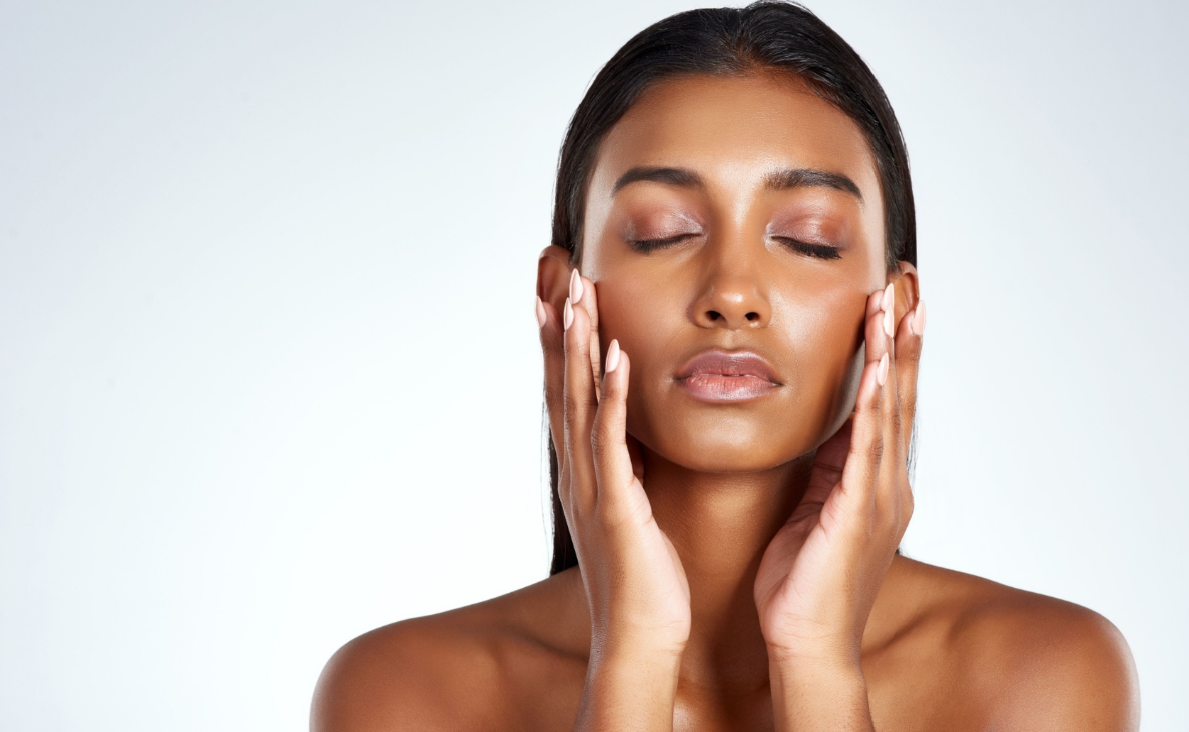 Cosmetic Deep Plane Facelift surgeon in Hurlingham