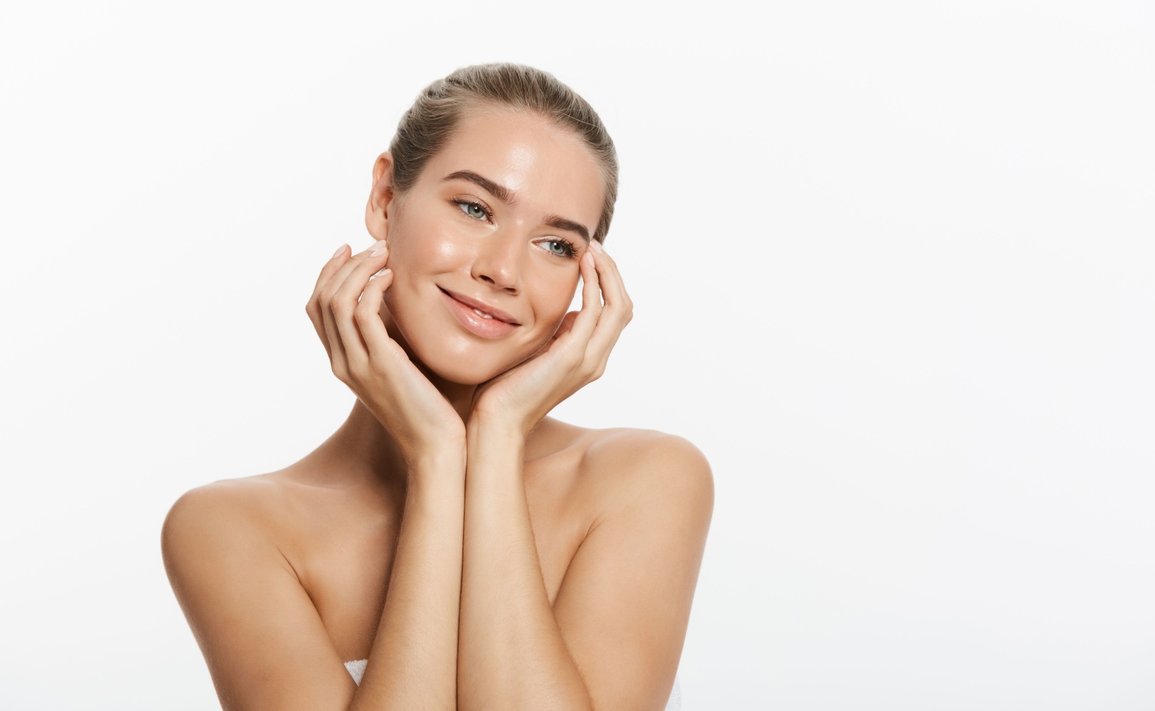Specialist Deep Plane Facelift surgeon in The View